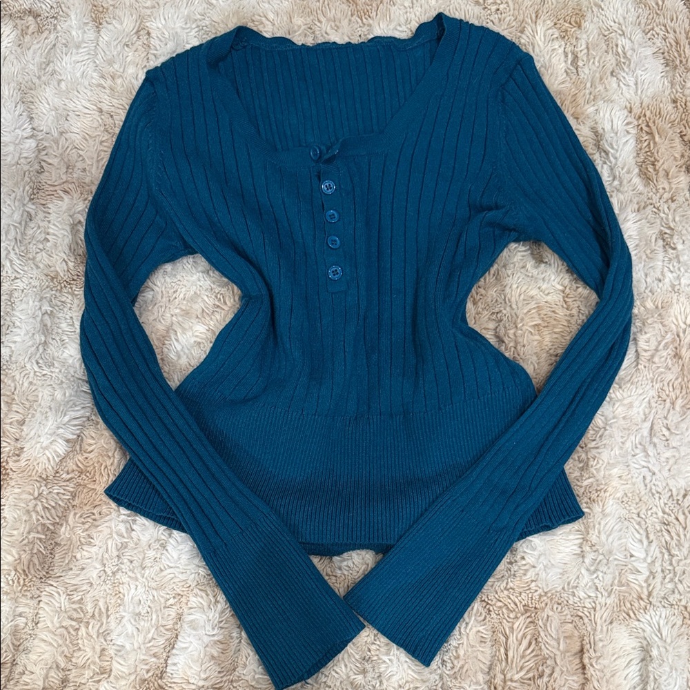 SHEIN Teal Ribbed Button-Up Top